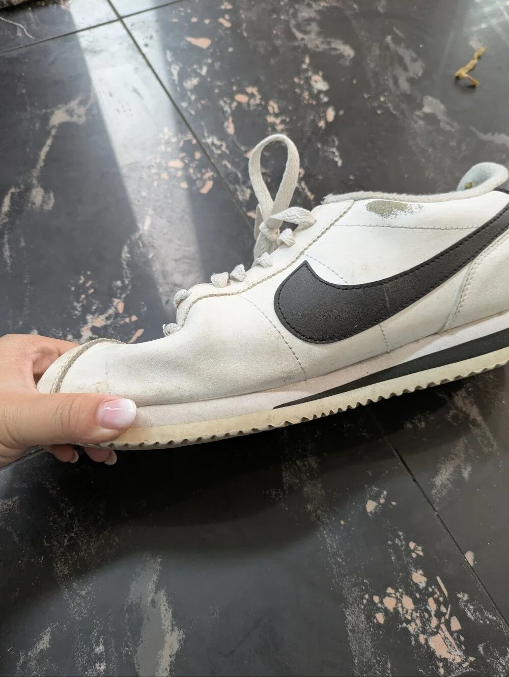 Nike Cortez Basic SI Gs White Sneakers Size 9